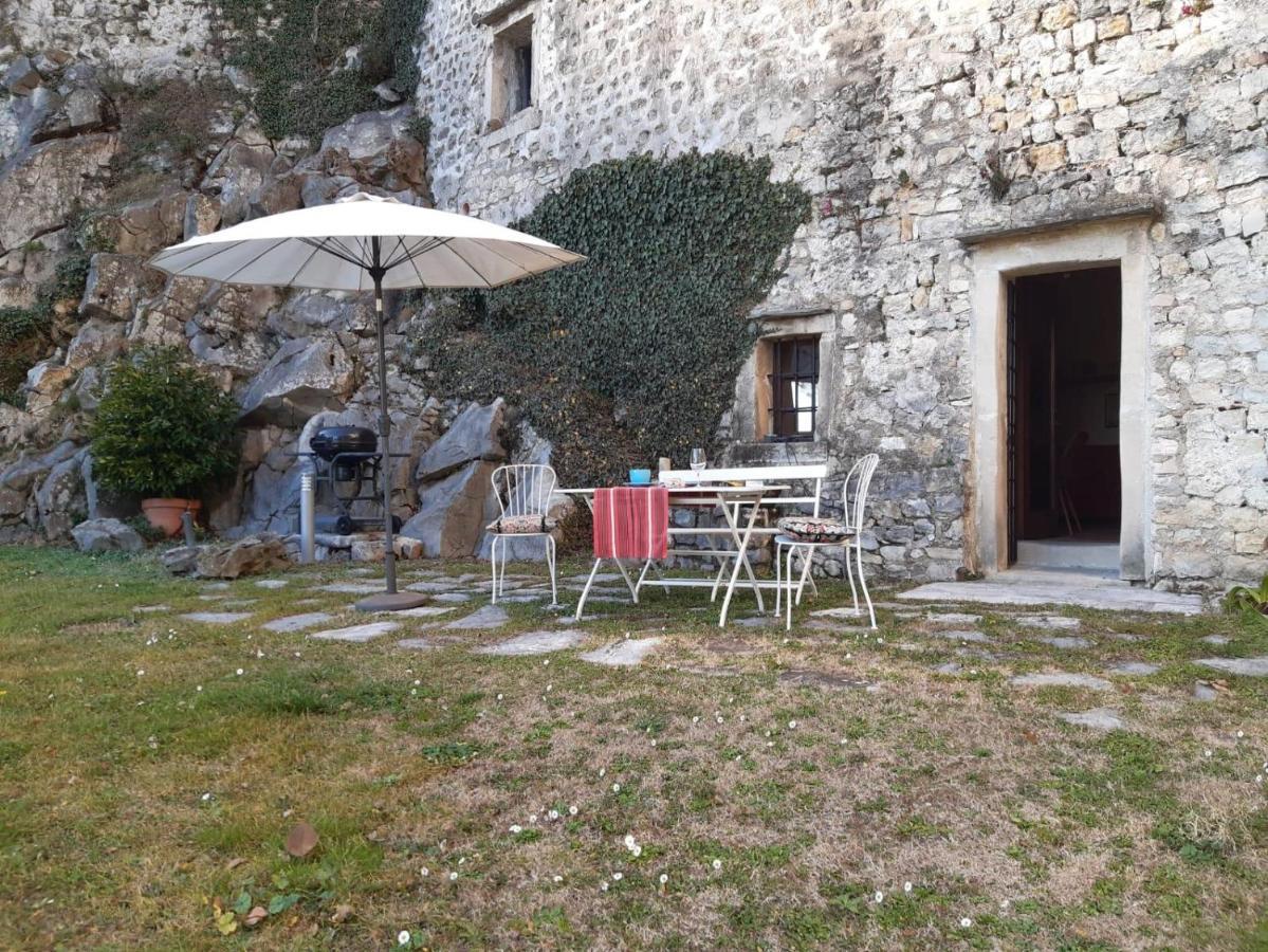 Castrum Di Serravalle ヴィットリオ・ヴェネト エクステリア 写真