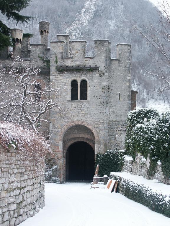 Castrum Di Serravalle ヴィットリオ・ヴェネト エクステリア 写真